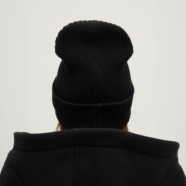 В'язана шапка жіноча чорна 10040 фото